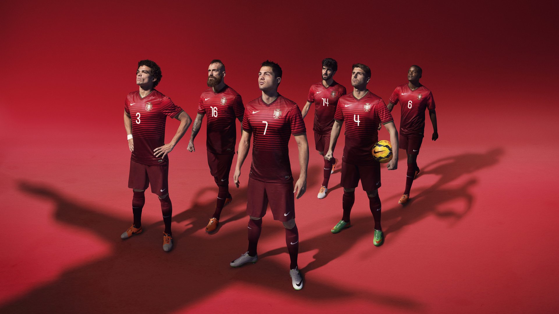 【互动抽奖】粉丝现场参与赢取签名球衣，谁的签名球衣会升值